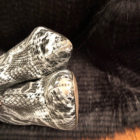 Boutique, Snake Print chunky heel Booties - Picture 4 of 6